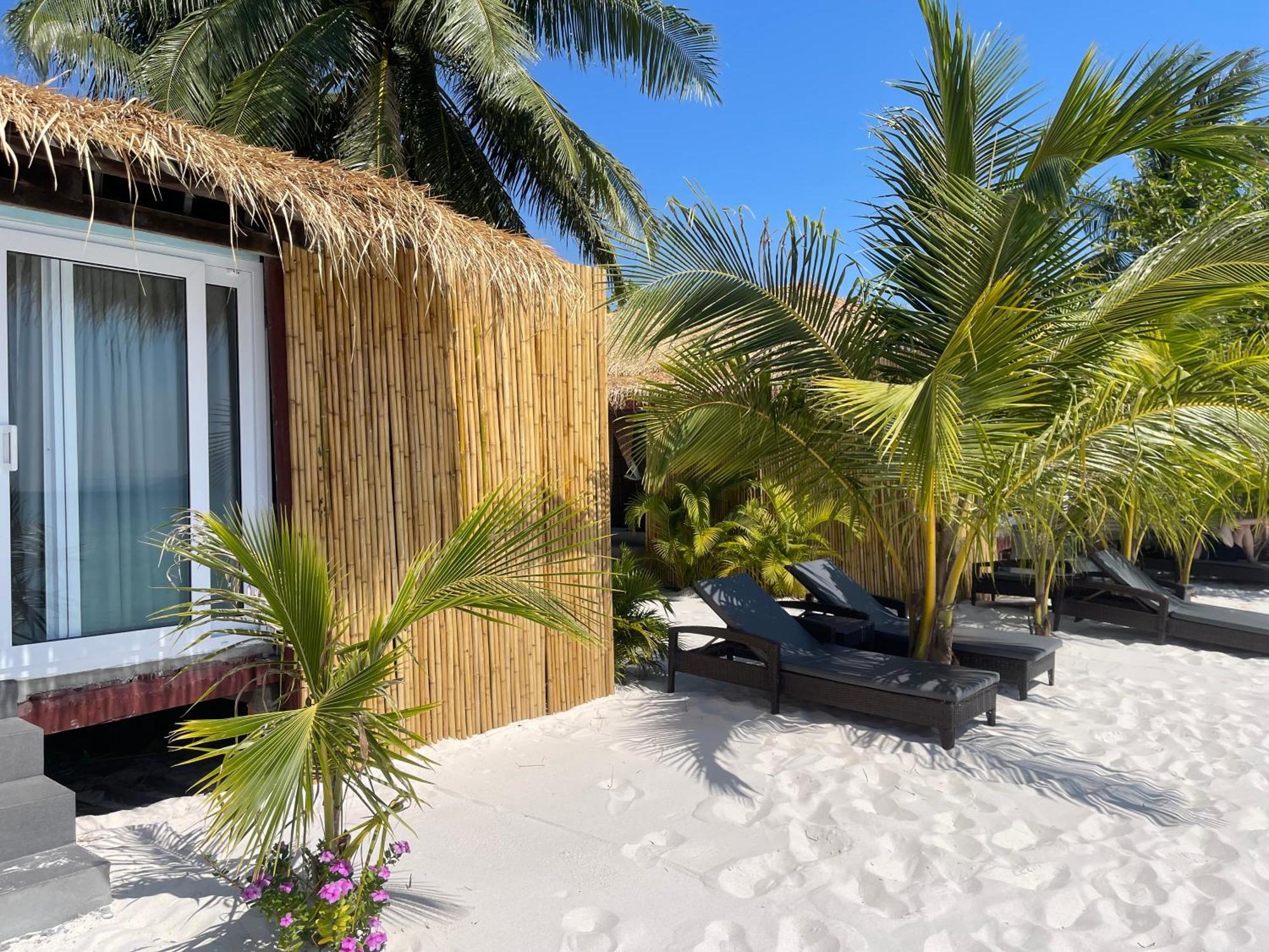 White Sand Ark Resort Sok San Village Eksteriør billede